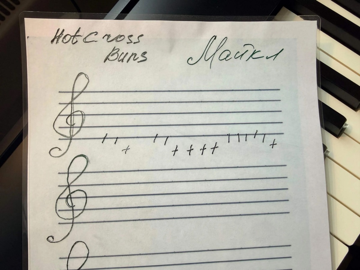 226-HotCrossBuns.jpg
